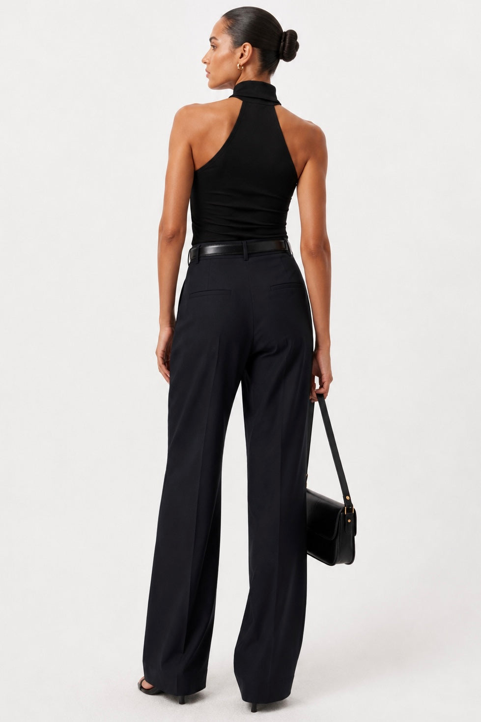 Noiré Halter Top