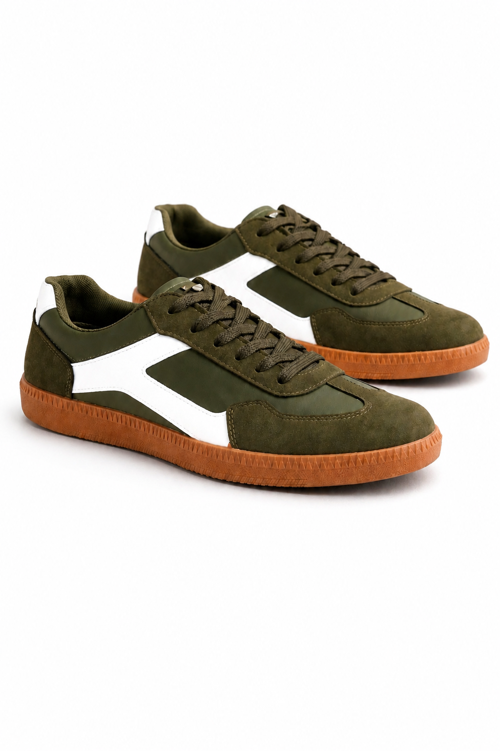 Orvian Walk Sneaker