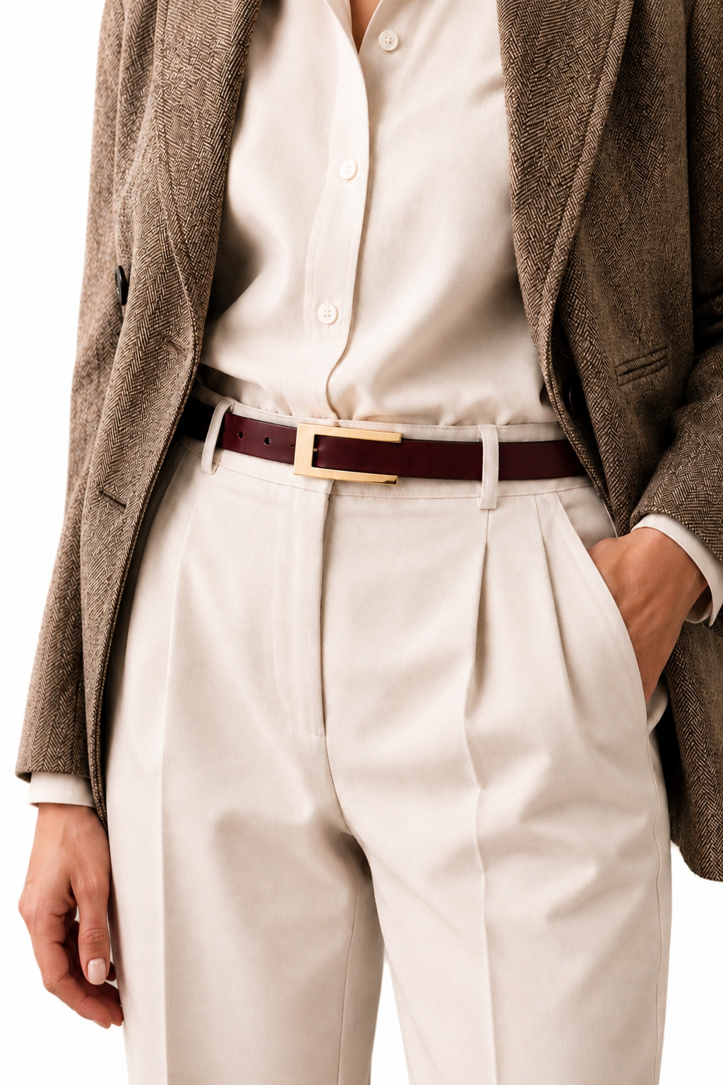 Valeria Belt