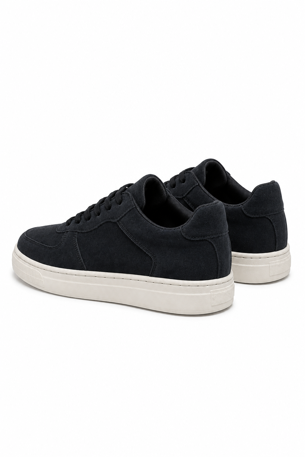 Stride Court Sneaker